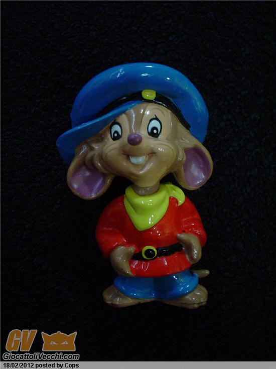 Fievel pvc figure.jpg